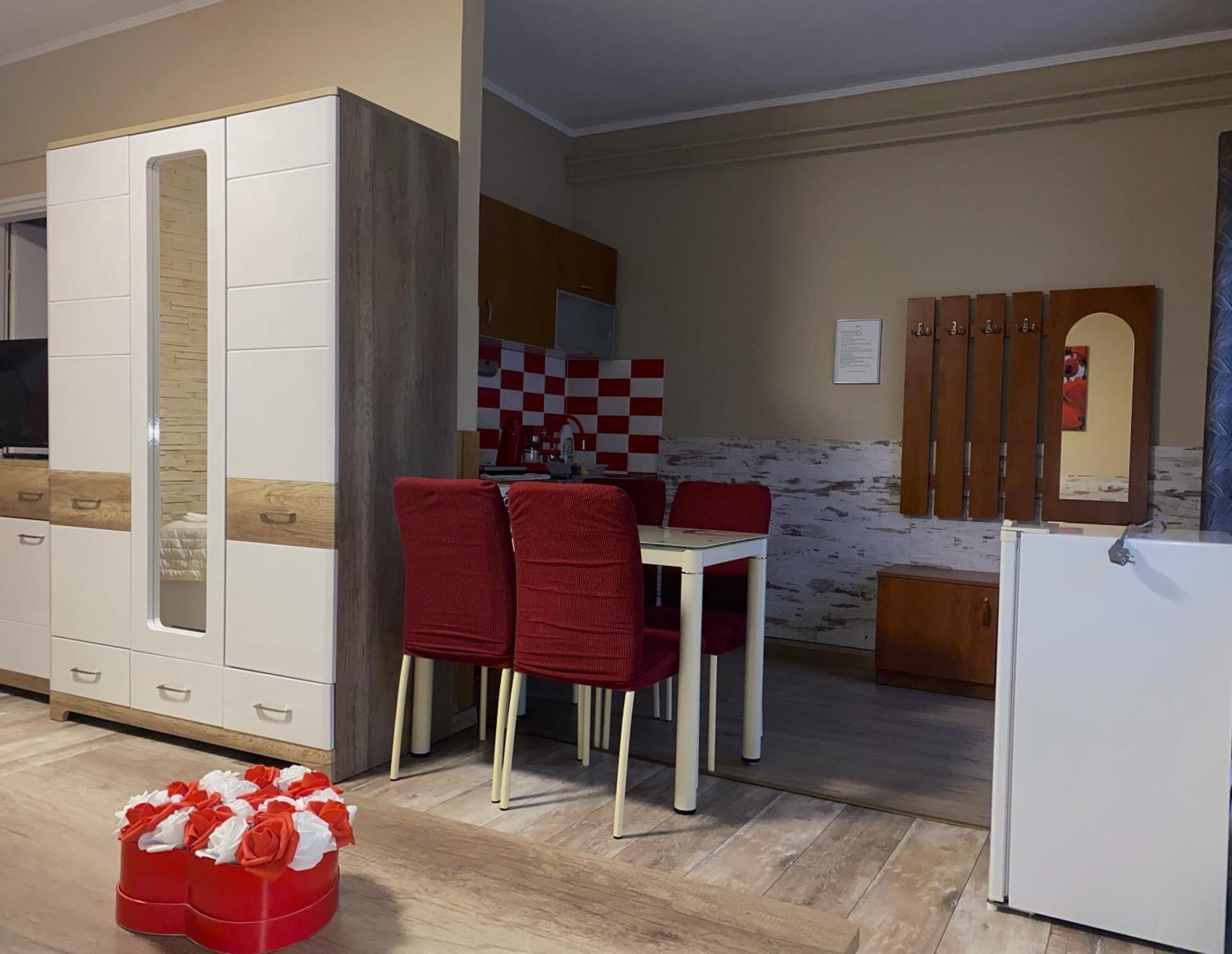 Kék Lagúna Wellness Apartmanok Egerszalók Esterno foto