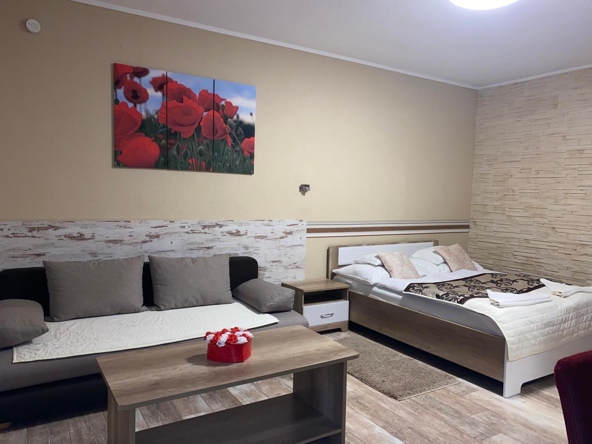 Kék Lagúna Wellness Apartmanok Egerszalók Esterno foto