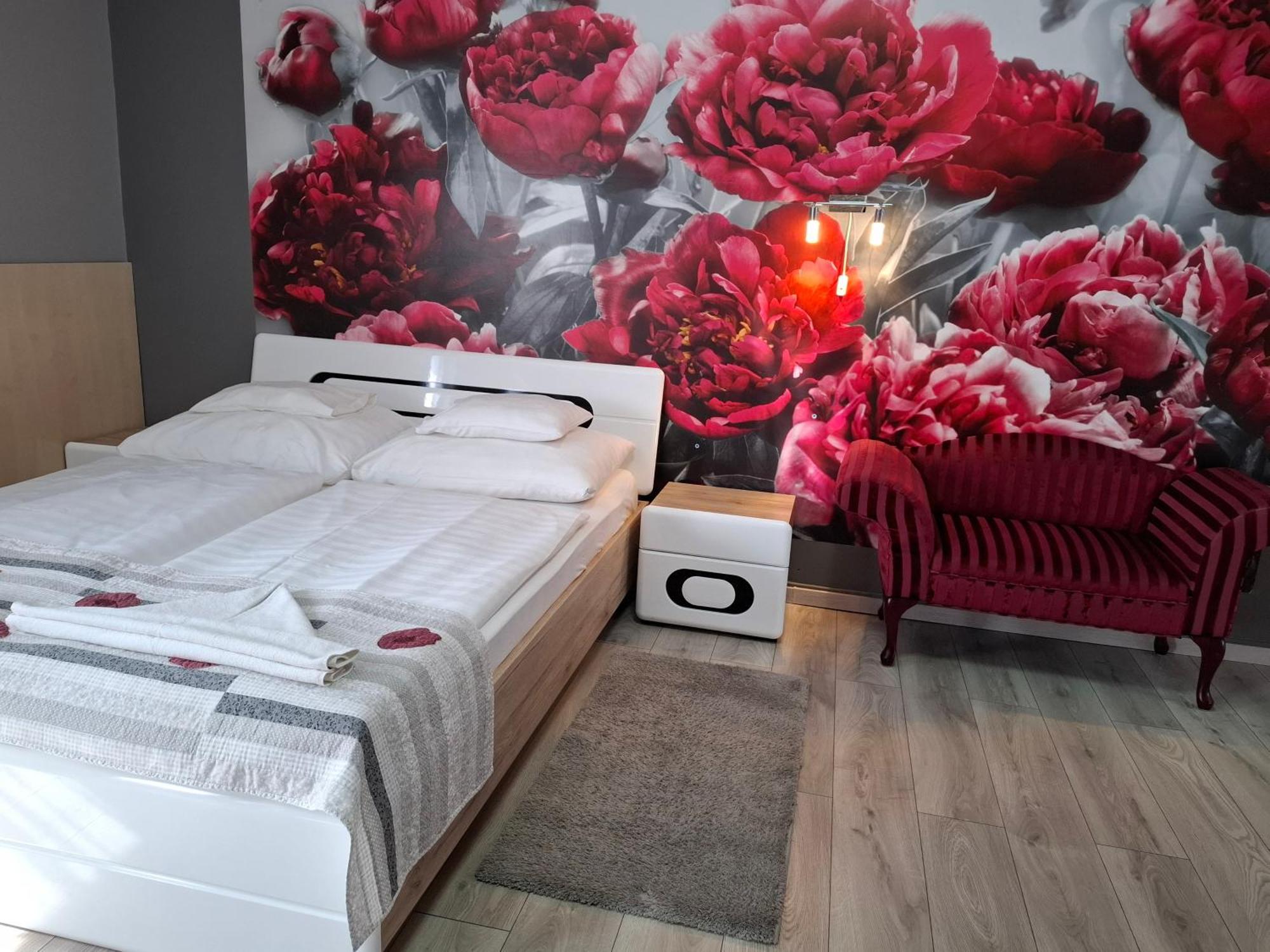 Kék Lagúna Wellness Apartmanok Egerszalók Esterno foto