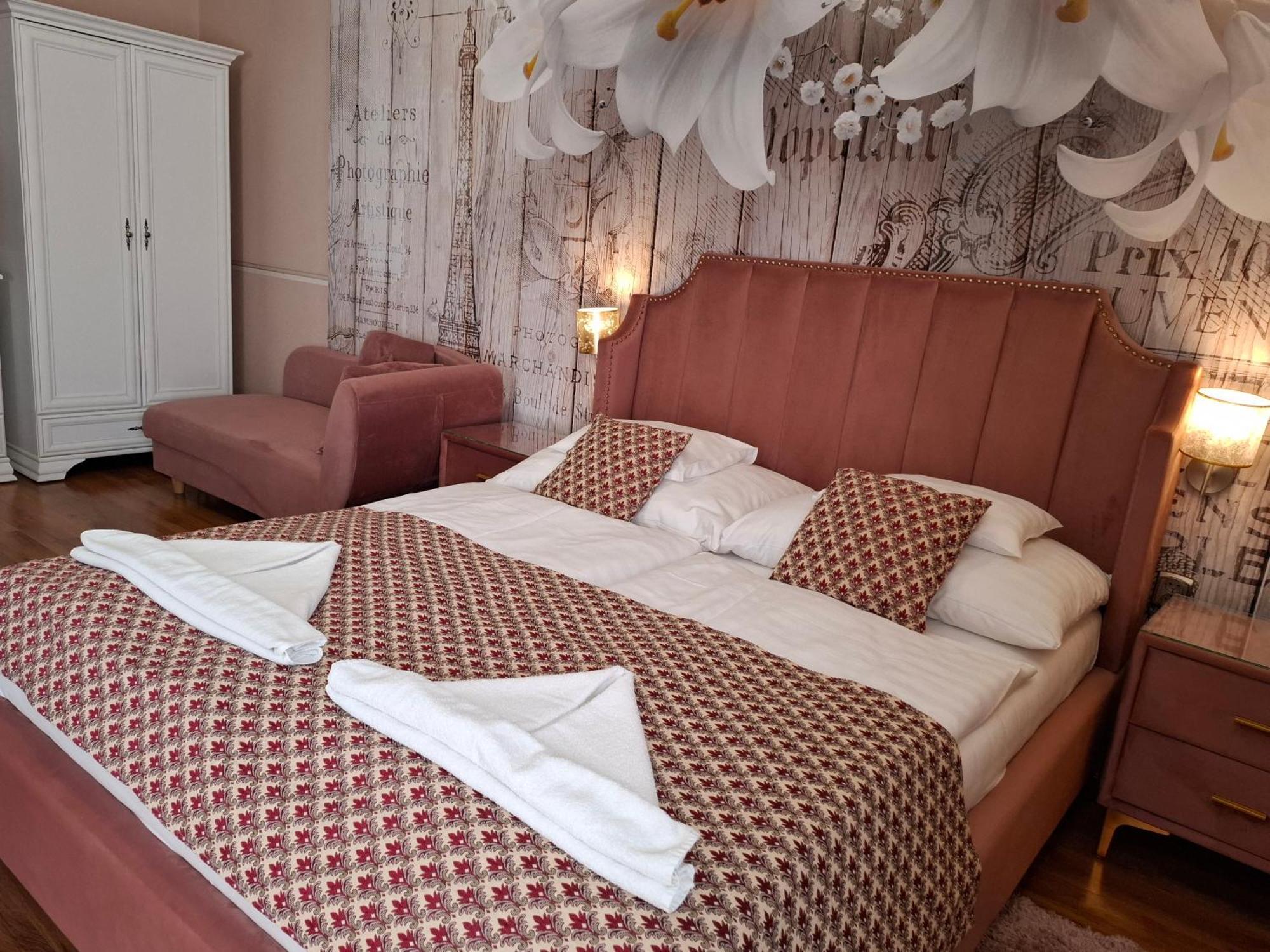 Kék Lagúna Wellness Apartmanok Egerszalók Esterno foto